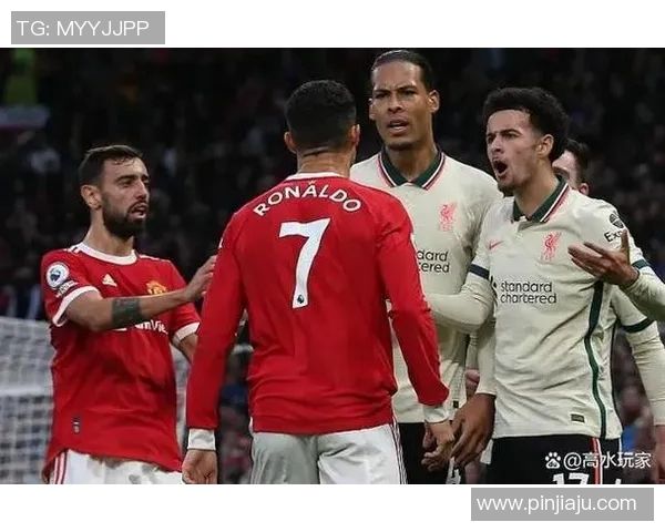 2013年英超经典对决利物浦与曼联的激烈较量回顾