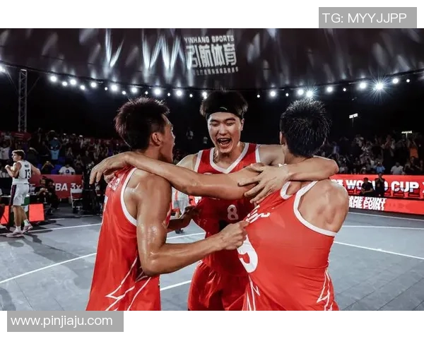 中国男篮热身赛挑战美国队展现实力与信心的较量