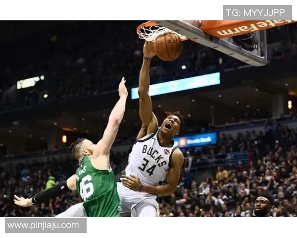 扬尼斯阿德托昆博如何在NBA赛场上实现自我超越与团队协作的完美结合