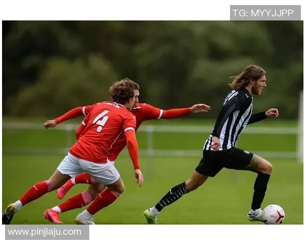 西布罗姆维奇主场迎战赫尔城双方争夺英冠积分榜关键战役